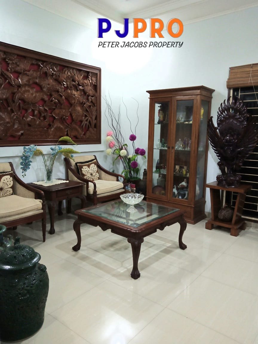 Rumah 2 ,5 Lantai Di Cluster Harapan Indah Bekasi Barat (Semi Furnish)