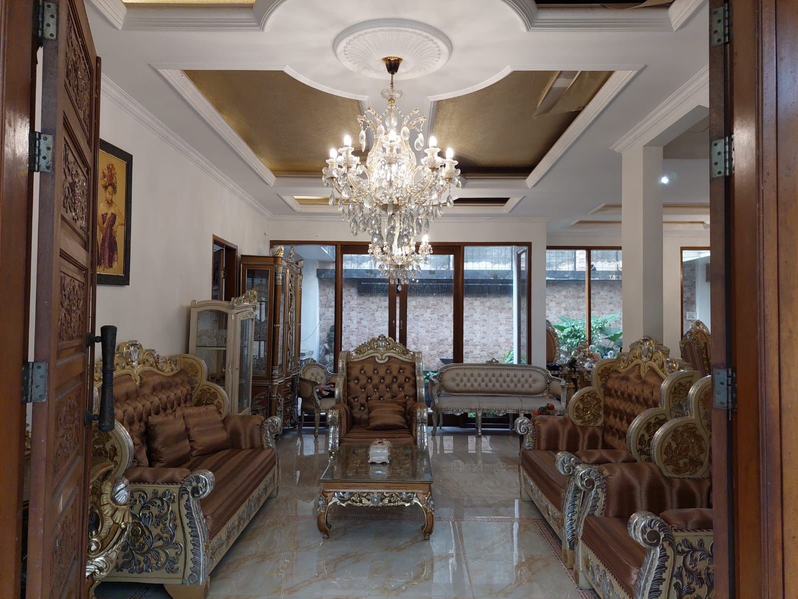 Rumah 2,5 Lantai (Full Furnish) Taman Heliconia Kota Harapan indah Bekasi